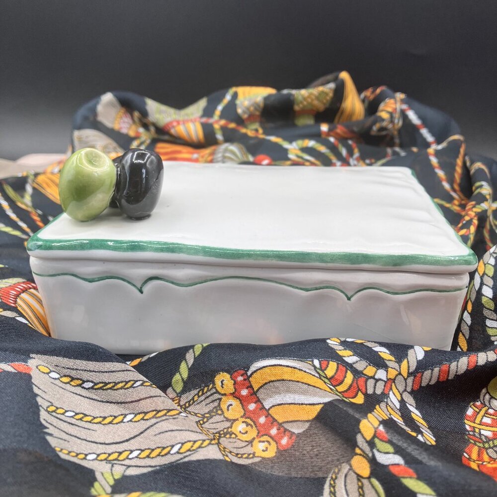 Rare 1960’s Mancioli Pottery Earthenware Covered Trinket Box With Raised Olives